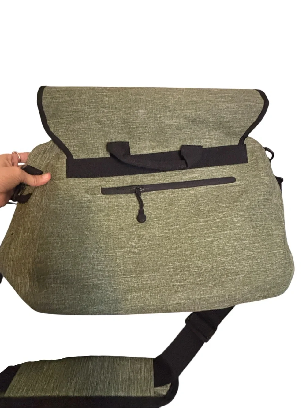 Body Glove Green Messenger Bag | Adjustable Crossbody Travel Bag